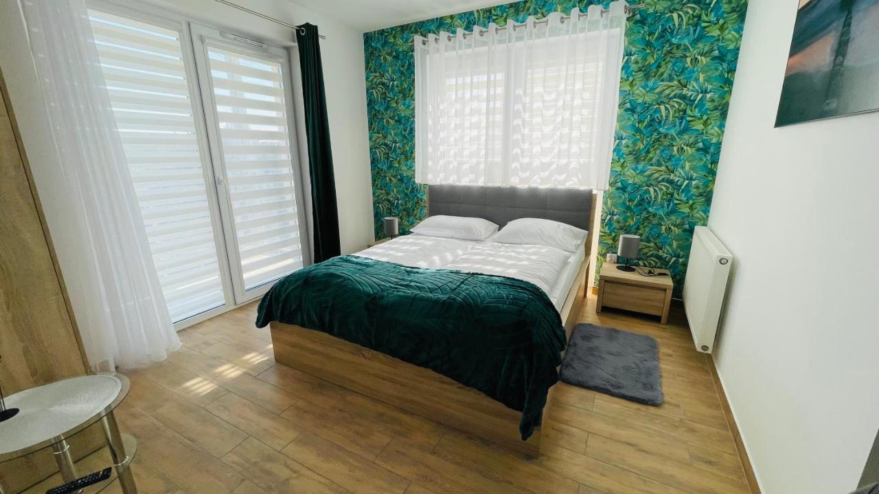 Apartamenty Na Wiejskiej อุสตรอเนียมอร์สเกีย ภายนอก รูปภาพ